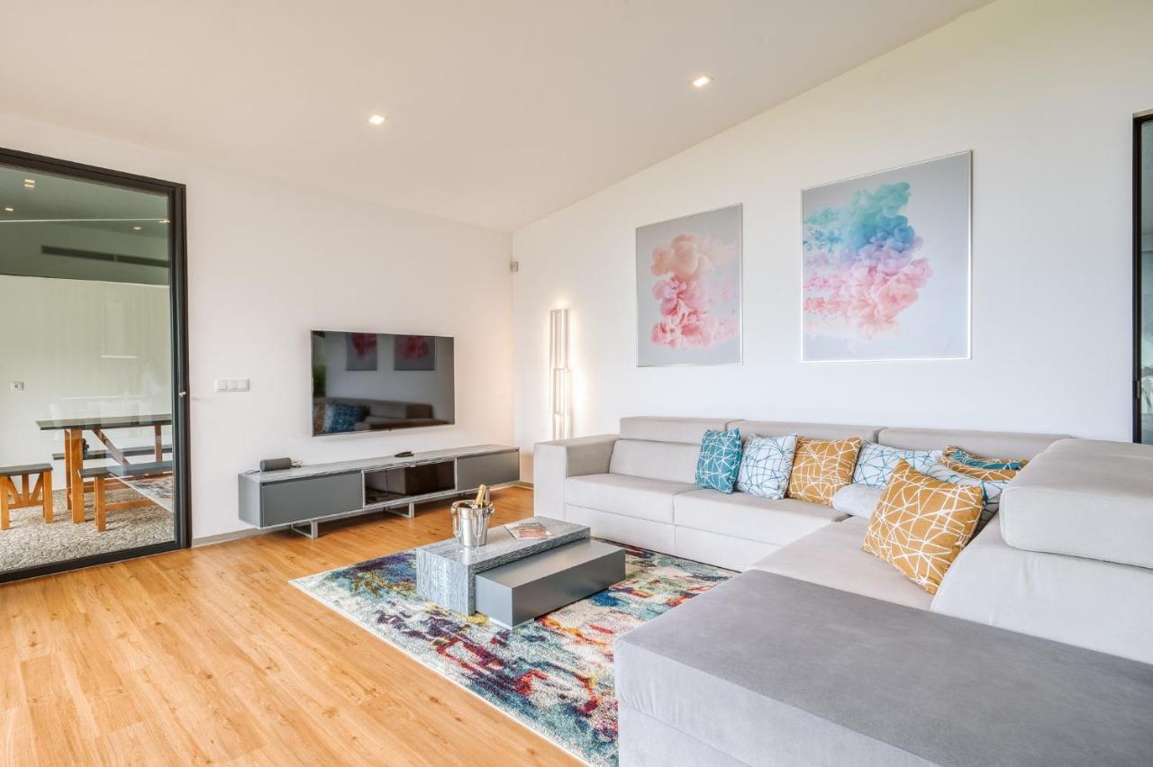 ארקו דה קלחטה Vila Aguarelas With Pool By Stay Madeira Island מראה חיצוני תמונה